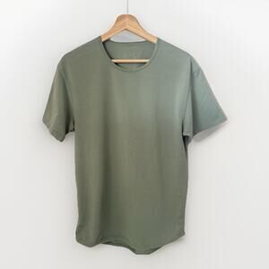 BYLT Premium Basics Shirt Green LUX Drop-Cut Curved Hem Stretch Tee Gym M
